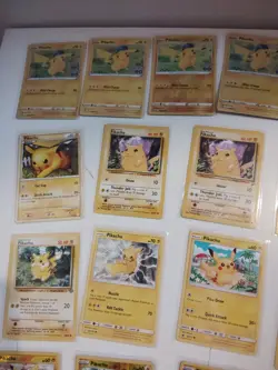 Pokemon Tcg Pikachu Card Lot x31 - Image 3