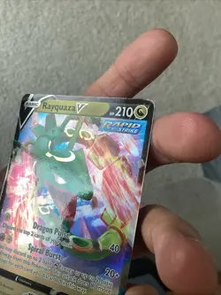 Pokemon (Promo) Set ULTRA RARE Rayquaza V SWSH147 - MP - Image 3