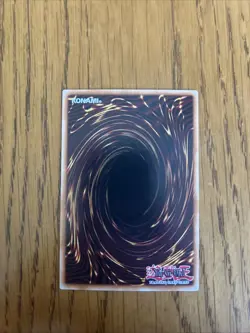 Yu-Gi-Oh! Blue-Eyes White Dragon LP CT13-EN008 Ultra Rare Limited Edition - Image 2