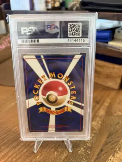 Dark Charizard - No. 006 - Holo - Rocket - Japanese - Pokemon Card - PSA 8 - Image 2
