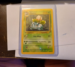 Ivysaur 30/102 Base Set Unlimited Uncommon 1999 WOTC Pokemon Card LP'-NM - Image 1