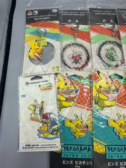 2023 2024 Pokemon World Championship Keychain & Pin Lot New Sealed Pikachu - Image 4