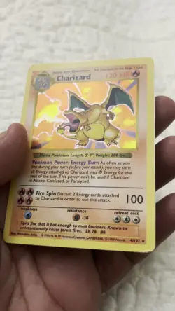 Charizard Base Set 4/102 SHADOWLESS Holo Rare Pokemon Card WOTC Vintage TCG - Image 2