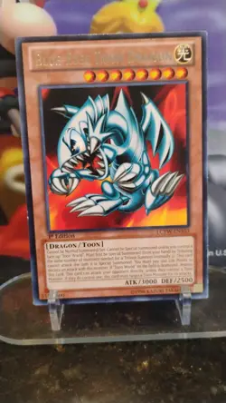 BLUE-EYES Toon Dragon YU-GI-OH 1st Edition Non-Holo Trading Card LCYW-EN103 - Image 1