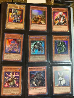 Yugioh Collection Binder vintage lot Mostly Holo Cards Blue Eyes Dark Magician - Image 5
