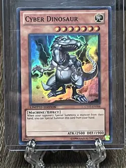 Cyber Dinosaur – CT07-EN008 – Limited Edition – Secret Rare – Yu-Gi-Oh! - Image 1