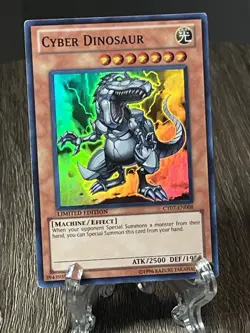 Cyber Dinosaur – CT07-EN008 – Limited Edition – Secret Rare – Yu-Gi-Oh! - Image 4