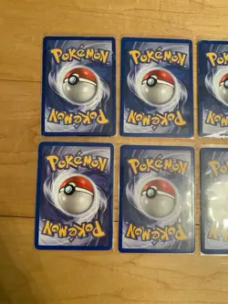 Pokemon Card Lot (8) Vintage Non-Holo WOTC - Dark Charizard Raikou Dark Gyarados - Image 5