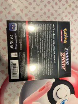 Pokemon TCG Sword & Shield Crown Zenith Booster Bundle - Image 2