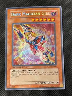 Yugioh: Dark Magician Girl - CT2-EN004 - Secret Rare - Limited Edition - MP - Image 1