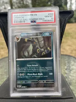 2025 POKEMON PRE EN-PRISMATIC EVOLUTIONS MASTER BALL REVERSE HOLO UMBREON PSA 10 - Image 3