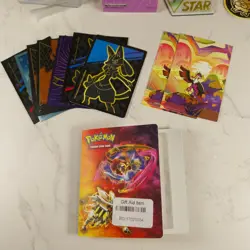 Pokemon Card Bundle - Cards/Folders/Coins/Sleeves - +500 cards - Image 4