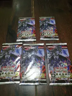 Five Packets Yugioh Dragons Of Legend 2 Five Cards Italian New - Image 1