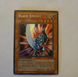 Blade Knight CT1-EN002 Secret Rare Limited Edition MP/LP - Image 2