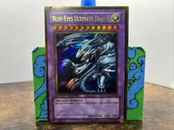 Blue-Eyes Ultimate Dragon GLD1-EN028 Gold Series Limited Edition - Image 2