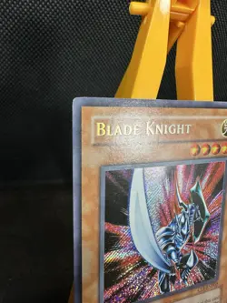 Konami Blade Knight CT1-EN002 Secret Rare Limited Edition Tin LP - Image 2