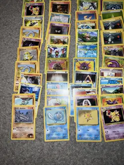 Vintage WOTC Pokemon Non Holo Lot Rare Base Fossil Jungle 100+ Card Lot - Image 4