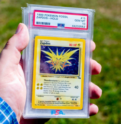 1999 POKEMON BASE SET UNLIMITED #15 ZAPDOS-HOLO PSA 10 - Image 1