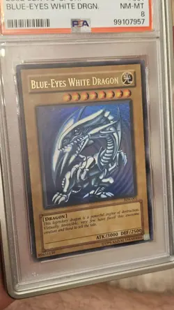 Blue Eyes White Dragon ☆SDK-001 ~Ultra Rare ~ Yugioh ☆ PSA 8 - Image 2