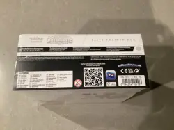Pokemon TCG Scarlet & Violet Prismatic Evolutions ETB Elite Trainer Box Sealed - Image 4