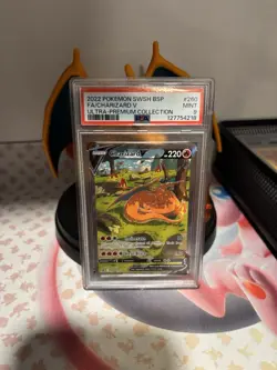 Charizard V SWSH260 SWSH: Sword & Shield Promo Cards Holo - Image 1