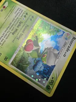 Roserade 13/130 Diamond and Pearl Holo Pokemon Card LP w/ SWIRL 💫 - Image 5