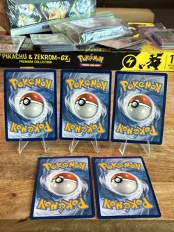 Pokemon Galarian 2x Moltres 2x Zapdos & Articuno Evolving Skies 5 Card Set NM - Image 2