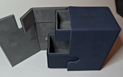 Ultimate Guard Flip’n’Tray 80+ Xenoskin Blue Deck Box MTG Case Used - Image 1