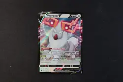 Wyrdeer V 134/189 Holo Shiny Pokemon TCG Card Astral Radiance 2022 NEAR MINT - Image 1