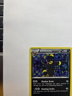 2013 Pokemon TCG Trading Card Umbreon BW93 Black & White Promo Ultra Rare Holo - Image 4