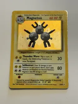 Pokemon TCG - Magneton MP/LP Holo Rare 9/102 | Base Set - Image 1