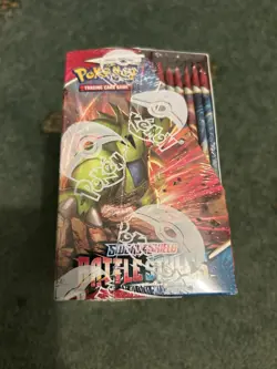 Scarlet and Violet Pokemon Base Set Booster Box 36 packs, New & Sealed. - Image 4