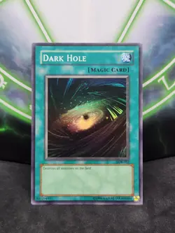 Yugioh Dark Hole LOB-052 Super Rare LP - Image 1