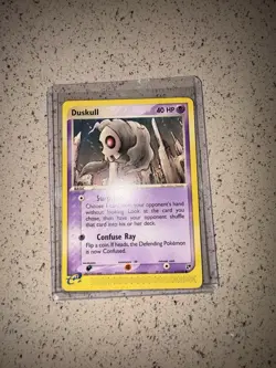 Duskull 61/100 EX Sandstorm Regular Common Basic 40 HP Pokemon Card NM+ - Image 2
