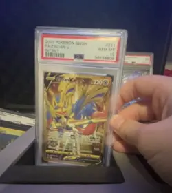 Pokemon TCG Zacian V SWSH01 Sword & Shield Secret Rare 211/202 PSA 10 Holo - Image 1