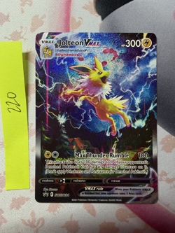 Pokemon TCG Jolteon VMAX SWSH 184 Promo Holo NM - Image 1