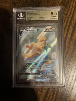 Dragonite V Ur Full Art 192/203 Evolving Skies Pokemon Card - Image 1