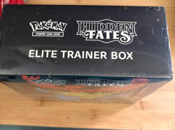 Pokemon TCG Hidden Fates Elite Trainer Box SEALED NEW ETB 820650804731 - Image 4