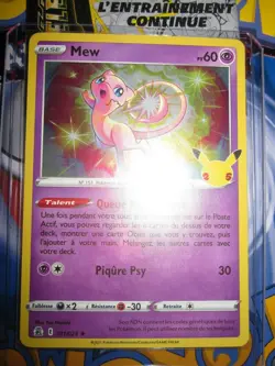 POKEMON RARE CELEBRATIONS FRANCAIS MEW 011/025 HOLOFOIL NEUF MINT 25 ANS - Image 1