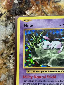 Pokemon Mew Evolutions Holo Rare 53/108 40 HP Basic English Psychic Card - Image 5