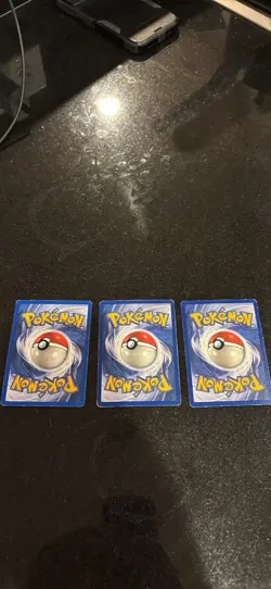 Pokemon TCG Fossil Holo Card Lot - 3 Legendary Birds Zapdos Articuno Moltres - Image 5