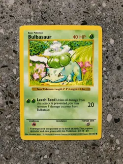 Pokemon TCG Cards SHADOWLESS Base Set Bulbasaur 44/102 *crease* - Image 1