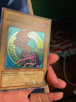 Yugioh - Dark Magician BPT-001 Secret Rare (2002 Collectors Tin) VLP - Image 5