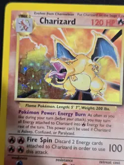 Charizard 4/102 Holo Rare Base Set Unlimited 1999 Pokemon MP/HP - Image 2