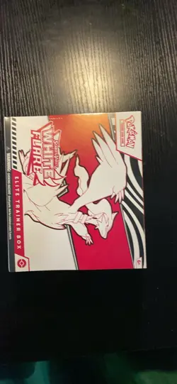 Pokemon TCG Scarlet & Violet White Flare Elite Trainer Box - Image 1