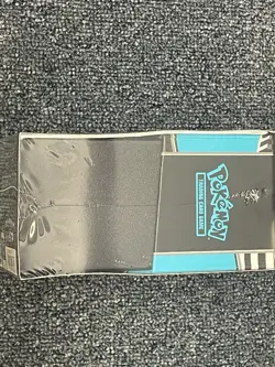 Pokemon TCG Scarlet and Violet Black Bolt Elite Trainer Box- Sealed - Image 4