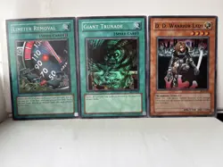 Yu-Gi-Oh Vintage Super Rare Lot D.D. Warrior Lady DCR Giant Trunade SRL Holo - Image 3