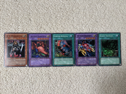Yu-Gi-Oh Vintage Super Rare Lot D.D. Warrior Lady DCR Giant Trunade SRL Holo - Image 5
