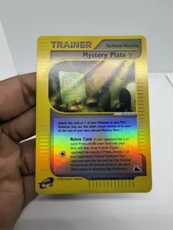 Mystery Plate 135/144 Pokemon TCG Reverse Holo NM Skyridge - Image 1