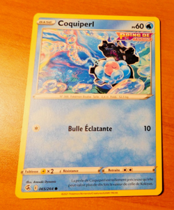 POKEMON POING DE FUSION FRANCAISE CARD CARTE COQUIPERL 065/264 FR MINT 2021 - Image 1